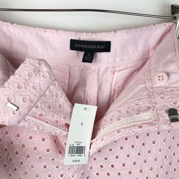 Banana Republic Marshmallow Bubblegum Light Pink Cotton Eyelet Shorts Women’s 4 - Picture 2 of 9